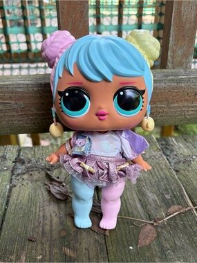 MGA Entertainment 2021 LOL SURPRISE BIG BB Bon Bon Doll fully poseable